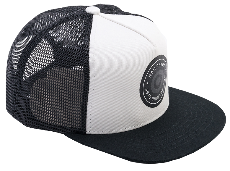 Neilpryde Trucker Cap white/black